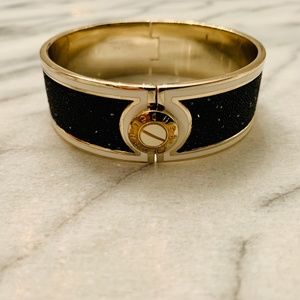 Henri Bendel Bangle